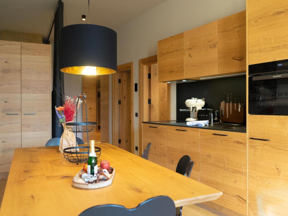 Apartment In Schroecken Near The Ski Area Exteriör bild
